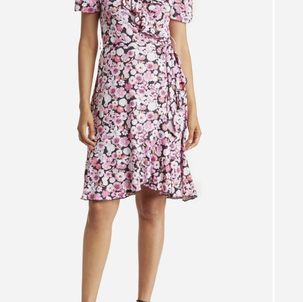 By Design Nordstrom Pink Floral Faux-Wrap Midi Dress - Size Medium - Picture 3 of 9